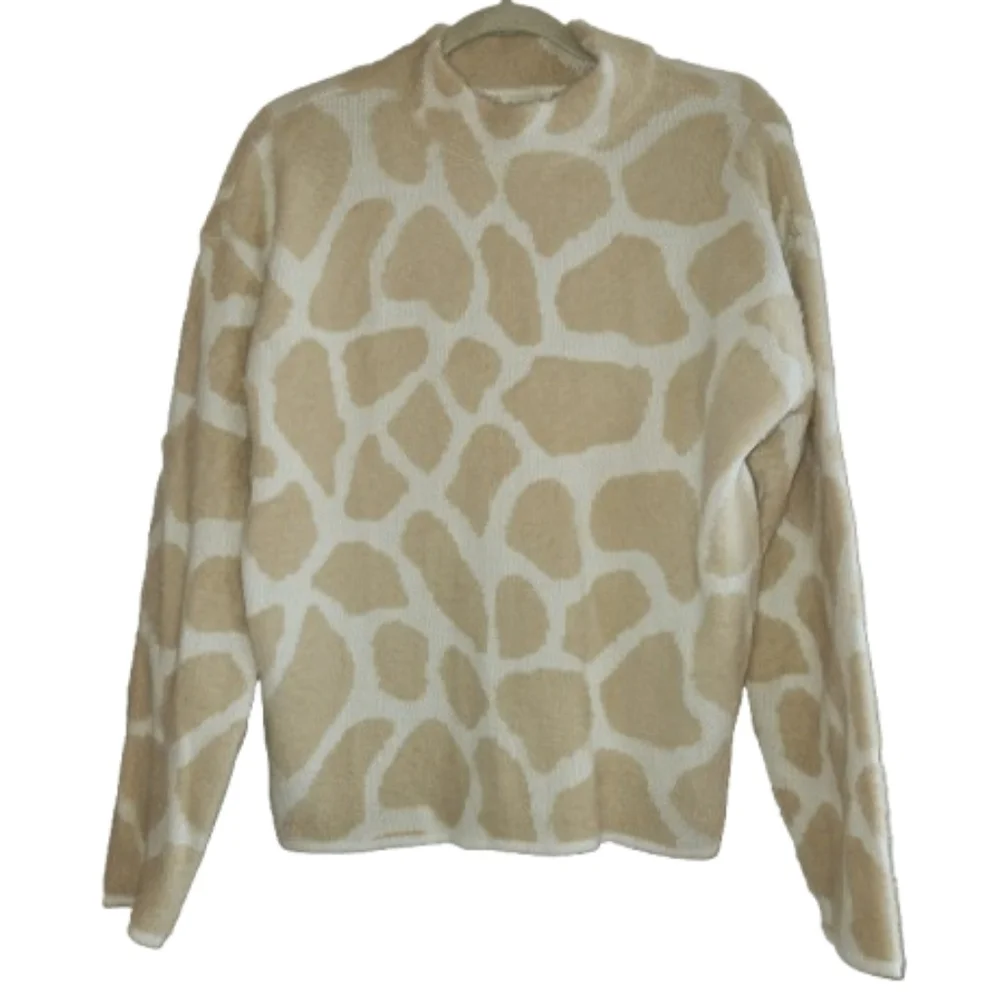 Caslon Tan & Cream Giraffe Print Sweater Size M Super Soft Mock Neck Long Sleeve